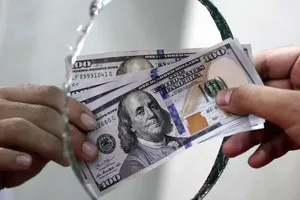 حذف ارز ترجیحی چطور سودجویان و رانتی‌ها را آچمز کرد؟