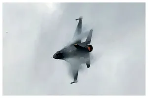 سقوط جنگنده F-۳۵ آمریکا در نوادا