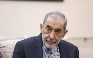 توئیت ولایتی با هشتگ احیای اقتدار صفویه؛ تنگه هرمز بسته خواهد ماند