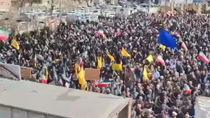 حضور گسترده مردم ایلام در مراسم چهلم رهبر شهید انقلاب