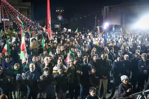 تجمع مردم محله تهران‌نو و نیروی هوایی