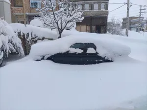 انباشت انبوه برف به ارتفاع ۱٫۵ متر در یک منطقه ایتالیا
