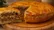 طرز تهیه یک کیک گردویی لطیف و معطر با فیلینگ مربا