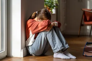 ۶ علامتی که می‌گوید باید به سلامت روان کودک بیشتر توجه کنید