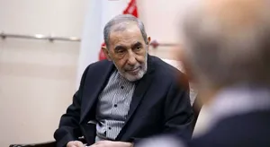 ولایتی: تجربه نشان می دهد انتهای مذاکره ضعف و تسلیم است